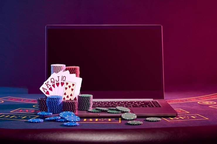 Pengguna membuka situs dari ponsel